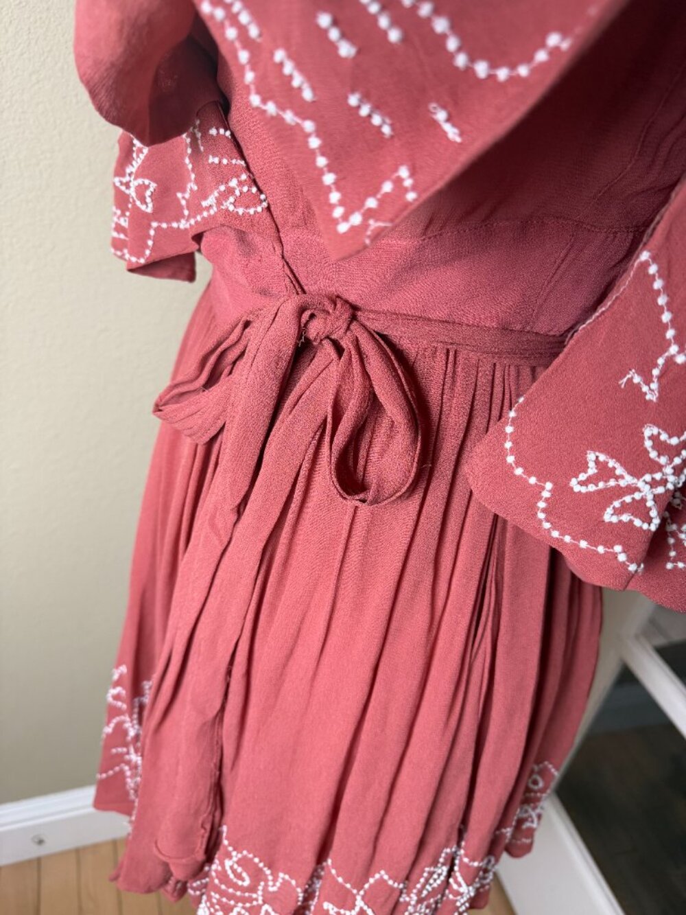 Free People Sylvia Dusty Rose Embroidered Wrap Dress Ruffle Size Small - Picture 5 of 12
